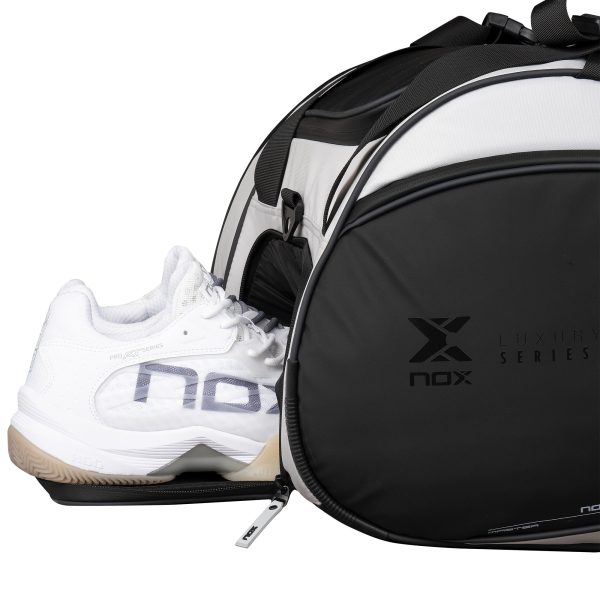 NOX  LUXURY MASTER SERIES PADELBAG 2025 For Sale